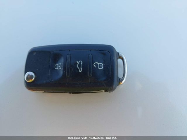 1VWBS7A37GC062246 Volkswagen Passat 1.8t Se