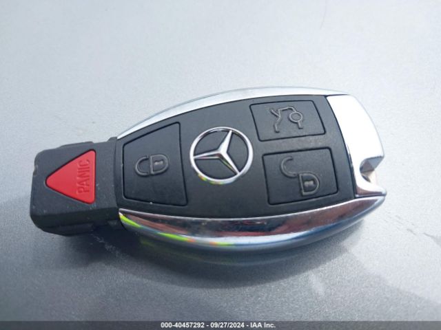 55SWF4JB4FU087961 Mercedes-Benz C 300 Luxury/sport