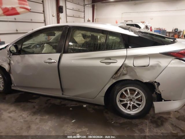 JTDKBRFU3J3582337 Toyota Prius