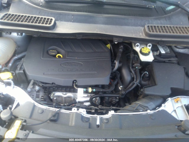 Ford ESCAPE SE 2018 1FMCU9GD8JUD01913 Image 10