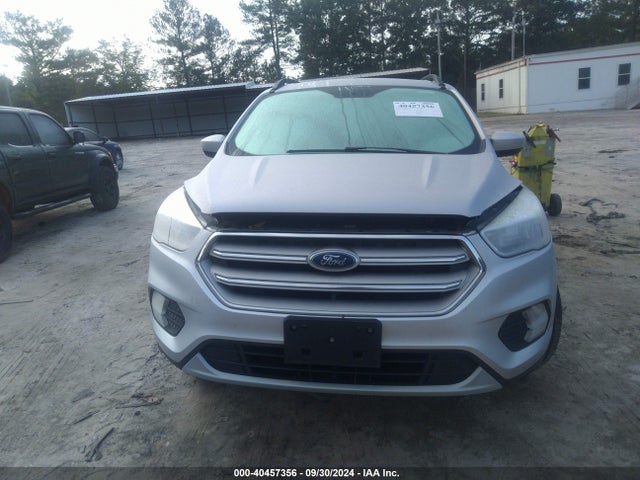 Ford ESCAPE SE 2018 1FMCU9GD8JUD01913 Image 11