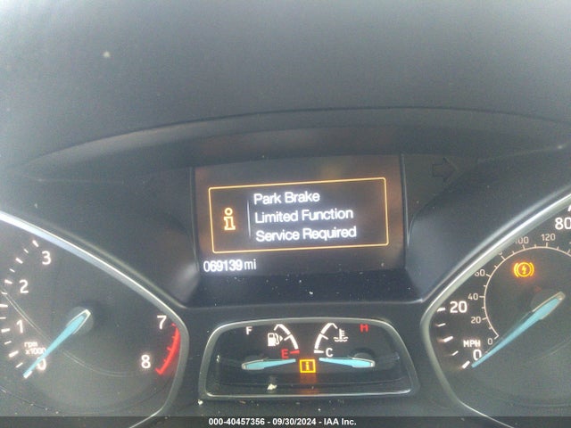 Ford ESCAPE SE 2018 1FMCU9GD8JUD01913 Image 14