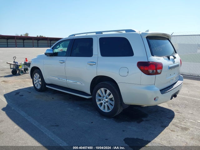 Toyota Sequoia Platinum 2019 5TDDY5G15KS168013 Image 3