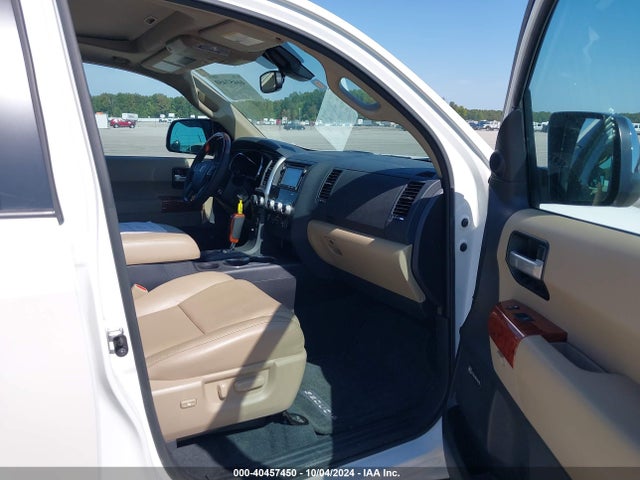 Toyota Sequoia Platinum 2019 5TDDY5G15KS168013 Image 5