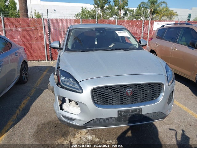 Jaguar E-pace R-dynamic S/s 2018 SADFJ2FX9J1Z31622 Image 12