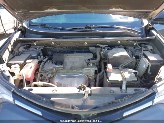 Toyota RAV4 LE 2018 2T3BFREV6JW800606 Image 10