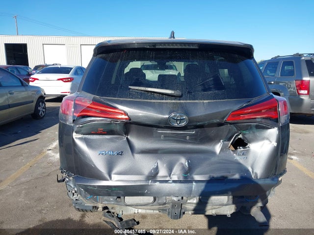Toyota RAV4 LE 2018 2T3BFREV6JW800606 Image 17