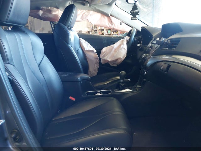 19UDE2F39KA008581 Acura Ilx Standard