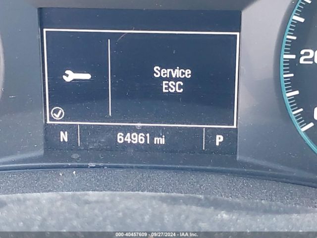 1G1ZD5ST2NF138913 Chevrolet Malibu Fwd Lt