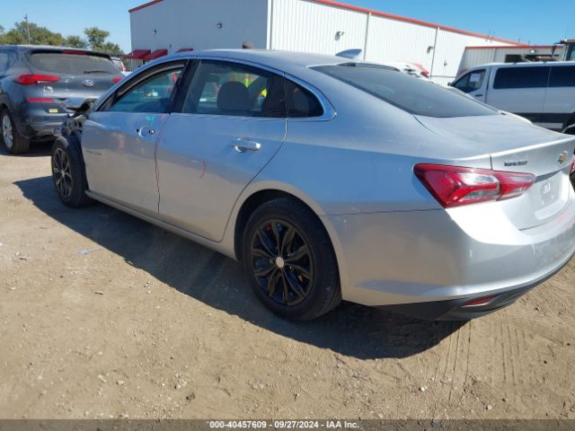1G1ZD5ST2NF138913 Chevrolet Malibu Fwd Lt