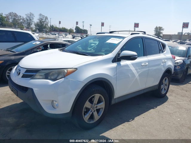 Toyota Rav4 Xle 2015 2T3WFREV8FW180107 Image 2