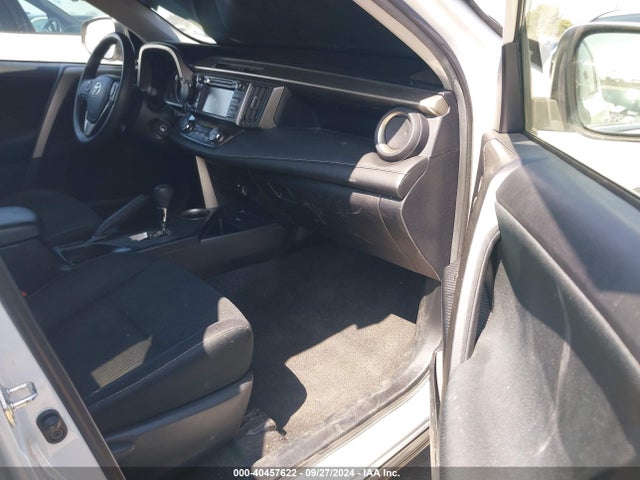 Toyota Rav4 Xle 2015 2T3WFREV8FW180107 Image 5