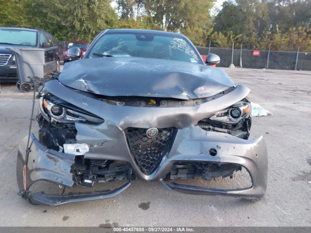 ZARFAMBNXP7670928 Alfa Romeo Giulia Ti Rwd