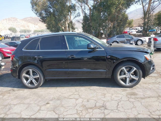 WA1D7AFP3HA067344 Audi Q5 3.0t Premium Plus