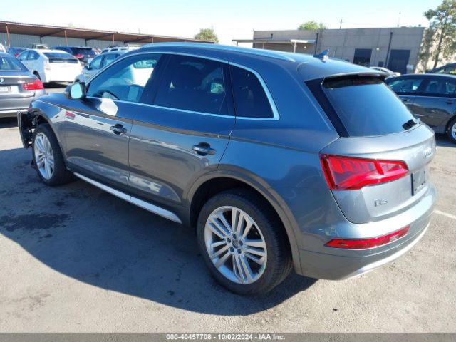 WA1BNAFY3J2108402 Audi Q5 2.0t Premium/2.0t Tech Premium