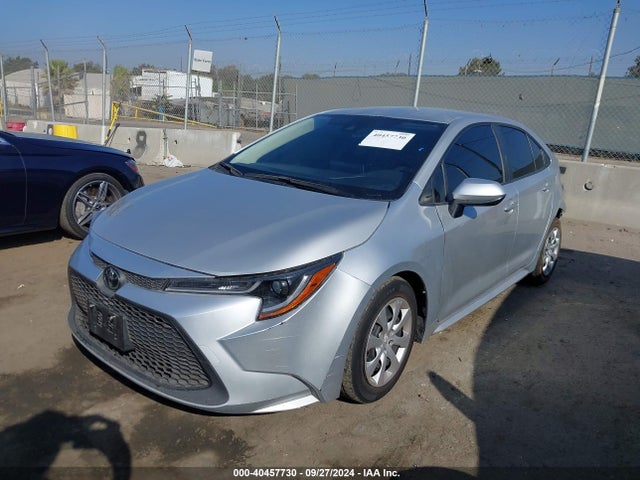 Toyota COROLLA LE 2021 JTDEPMAE1MJ131232 Image 2