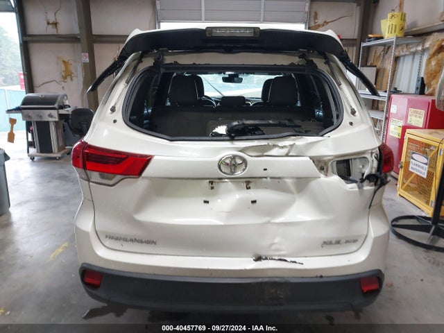 Toyota Highlander Xle 2017 5TDJZRFH3HS515269 Image 16