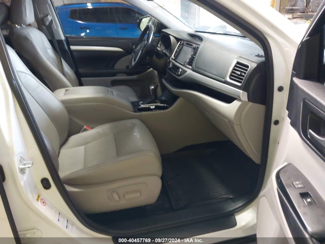 Toyota Highlander Xle 2017 5TDJZRFH3HS515269 Image 5