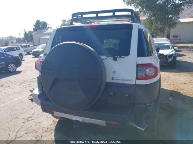 JTEZU4BF2EK013456 Toyota FJ Cruiser