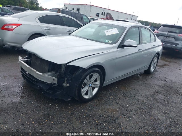 BMW 328i Xdrive 2016 WBA8E3G55GNT77618 Image 2