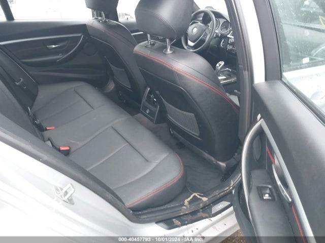 BMW 328i Xdrive 2016 WBA8E3G55GNT77618 Image 8
