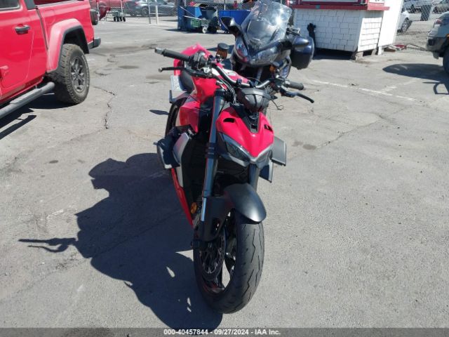 2022 DUCATI STREETFIGHTER ZDMFAKYW7NB001030 Photo 4