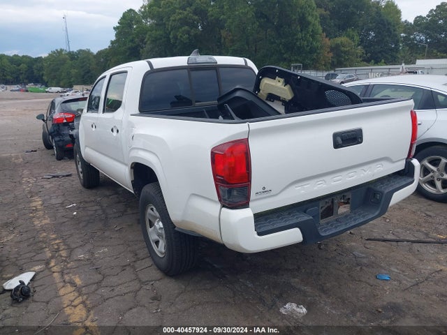 Toyota Tacoma Sr 2018 5TFAX5GN9JX112660 Image 3