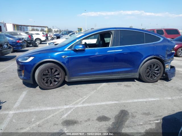 5YJXCDE26HF077167 Tesla Model X 100d/75d/90d