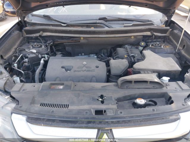 JA4AD3A36GZ038917 Mitsubishi Outlander Se