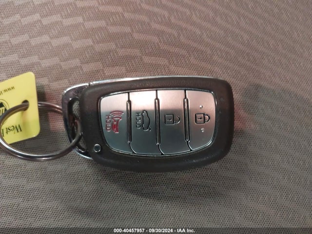 Hyundai Elantra Value Edition 2016 KMHDH4AEXGU558500 Image 11