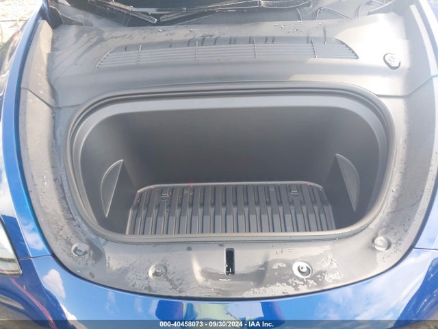 2024 TESLA MODEL Y 7SAYGDEE2RA271473 Photo 9