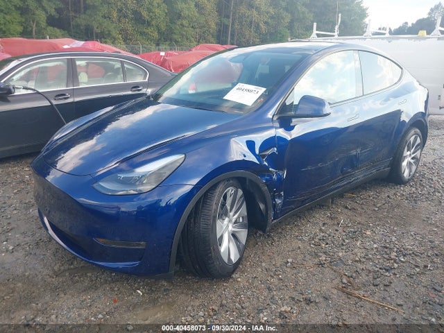 2024 TESLA MODEL Y 7SAYGDEE2RA271473 Photo 1