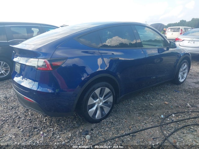 2024 TESLA MODEL Y 7SAYGDEE2RA271473 Photo 3