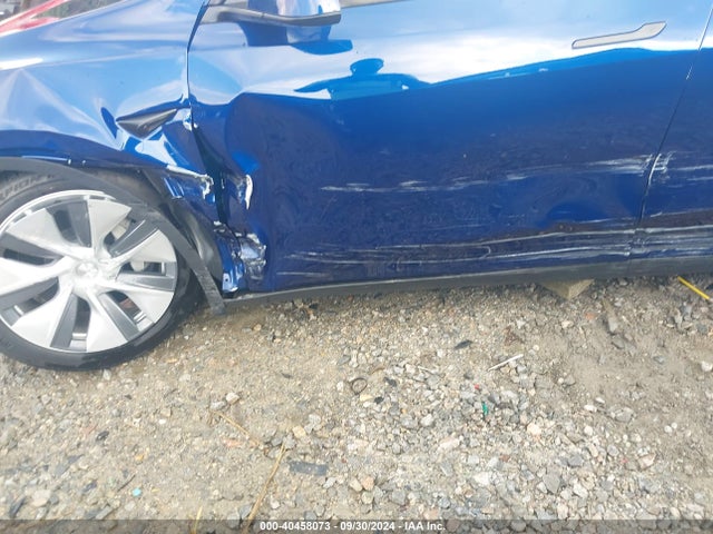 2024 TESLA MODEL Y 7SAYGDEE2RA271473 Photo 5