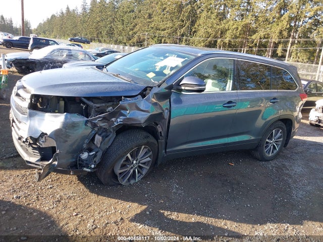 Toyota Highlander Xle 2019 5TDJZRFH7KS702280 Image 14