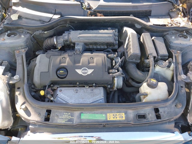 2010 MINI COOPER CLUBMAN WMWML3C57ATX50848 Photo 9