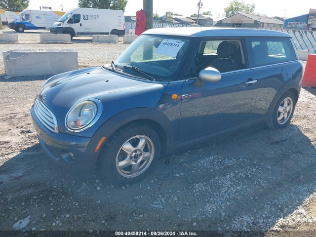 2010 MINI COOPER CLUBMAN WMWML3C57ATX50848 Photo 1