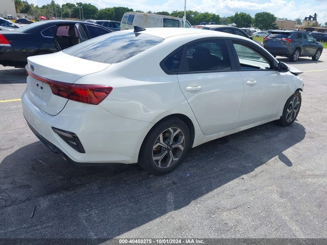 KIA Forte Lxs 2021 3KPF24AD1ME365572 Image 4