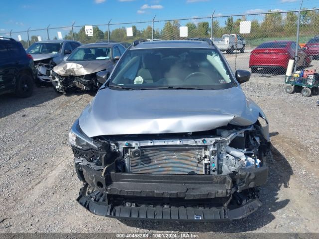 JF2GUADC4RH389741 Subaru Crosstrek Premium