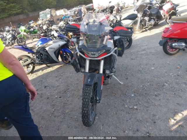 2022 APRILIA TUAREG ZD4XBUA03NS000055 Photo 4