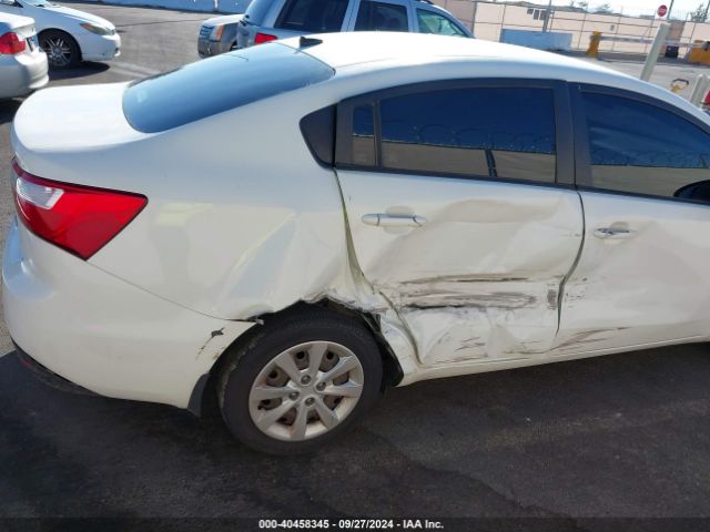 KNADM4A31F6456582 KIA RIO LX