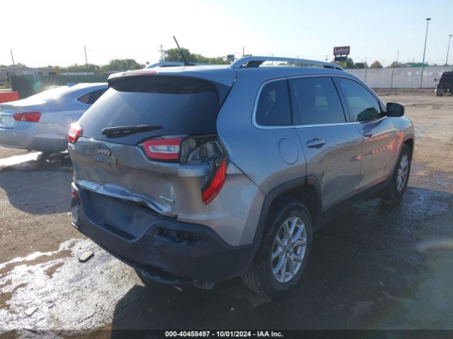 1C4PJMCB5GW218166 Jeep Cherokee Latitude