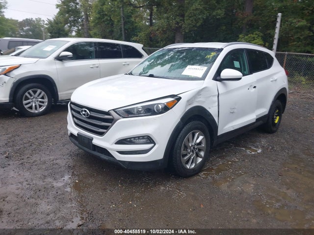 Hyundai TUCSON SE 2016 KM8J3CA43GU139875 Image 2