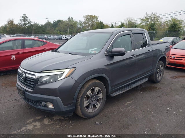 Honda Ridgeline Rtl-t 2017 5FPYK3F6XHB001462 Image 2
