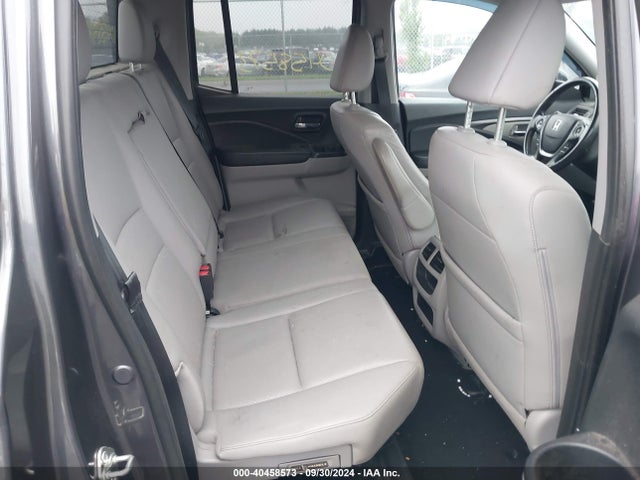 Honda Ridgeline Rtl-t 2017 5FPYK3F6XHB001462 Image 8