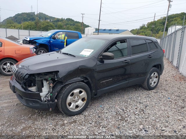 1C4PJMAB7EW273153 Jeep Cherokee Sport