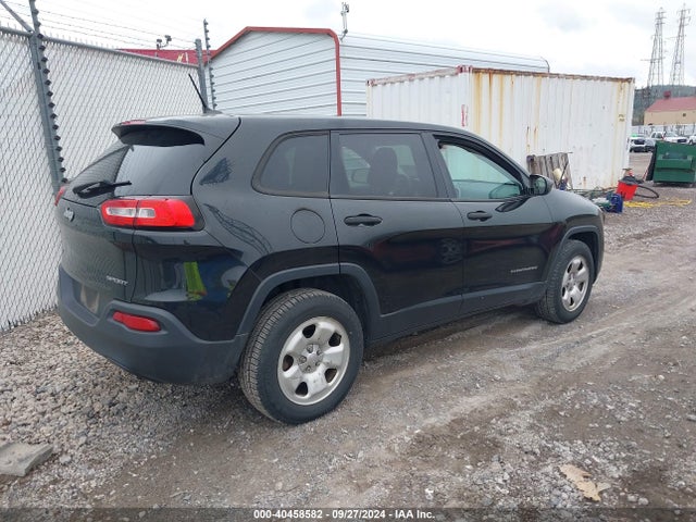 1C4PJMAB7EW273153 Jeep Cherokee Sport