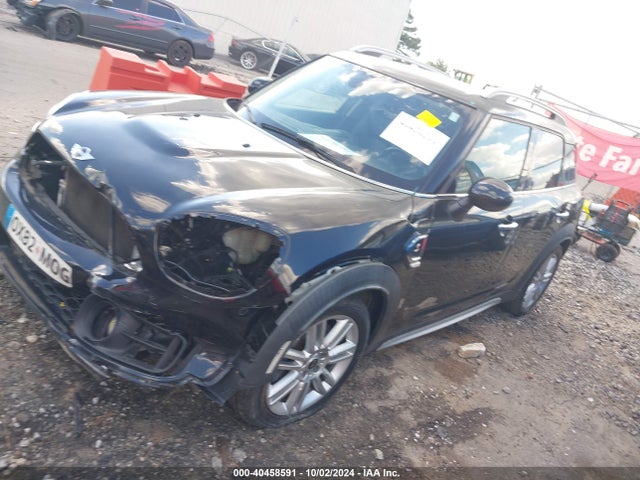 2018 MINI COUNTRYMAN WMZYT3C3XJ3E00426 Photo 1