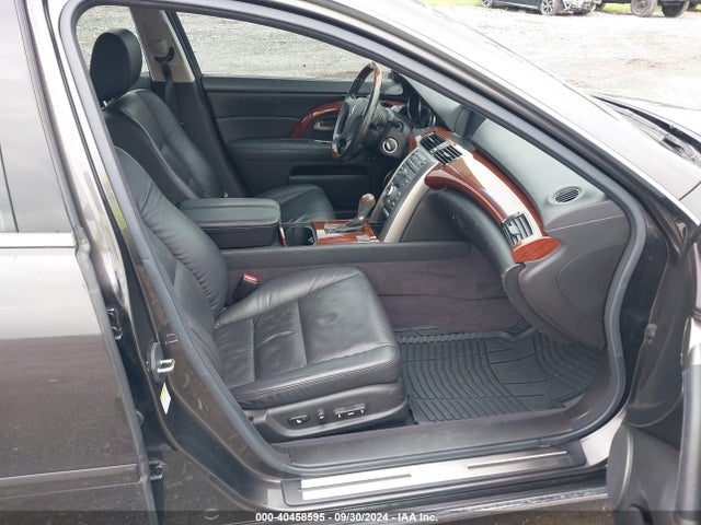 Продажа на аукционе авто 2010 Acura Rl 3.7, vin: JH4KB2F63AC001328, номер лота: 40458595