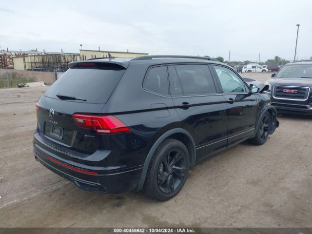 3VV8B7AX2RM049195 Volkswagen Tiguan 2.0t Se R-line Black/se Black